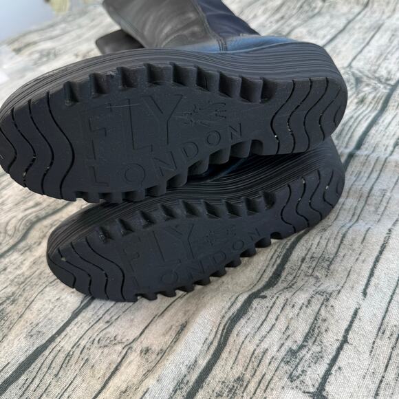 Fly London Black Leather Knee High Wedge Boots EU38/ US7-7.5 - Picture 7 of 12